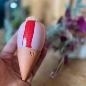 Olla irrigation terre cuite 15cl Pépin rayures rouge rose pour arrosage automatique plantes intérieur